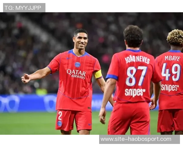 恩里克称赞阿什拉夫为最佳右后卫解释未签替补的原因