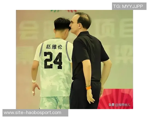 小吧探班:王俊杰受限表现不佳赵维伦替补登场贡献微薄分数 小吧探班:王俊杰受限表现不佳赵维伦替补登场贡献微薄分数