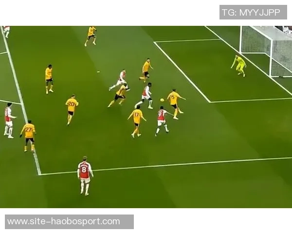 2025年英超激战正酣枪手领跑积分榜曼城紧追维拉表现抢眼