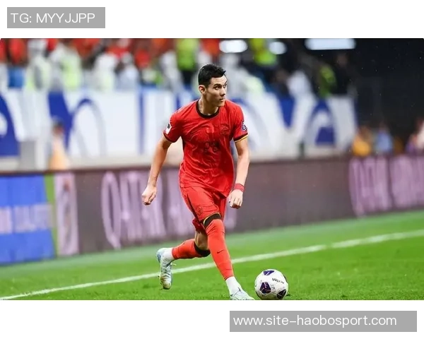 海港中场阿布拉汗合同到期自由身加盟河南队引发关注