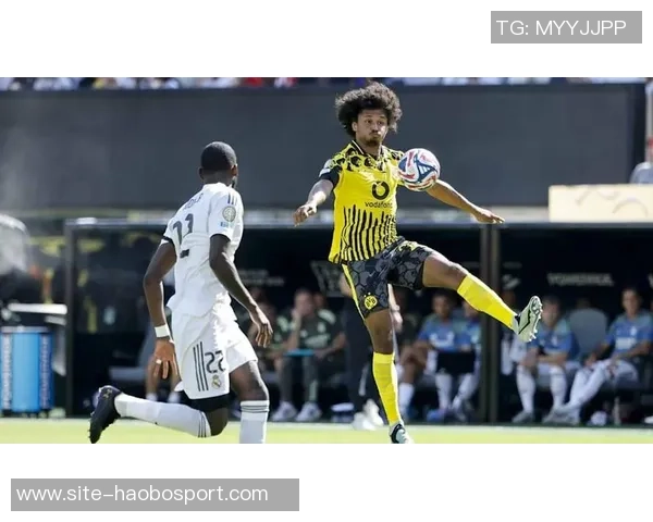 阿德耶米精彩破门助多特再度领先斯图加特比赛激烈进程引人瞩目